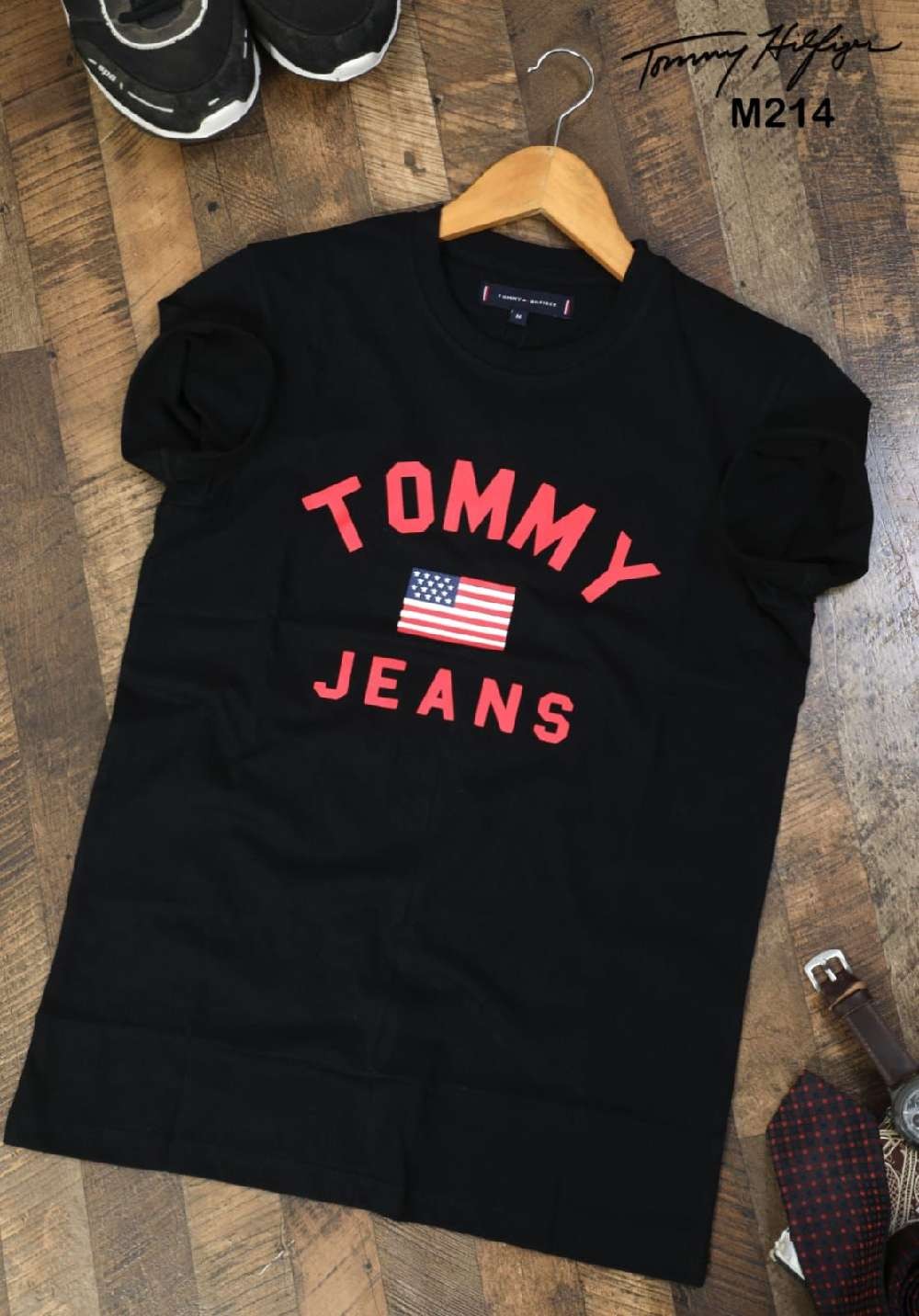 Tommy jeans Tshirt men's wear 