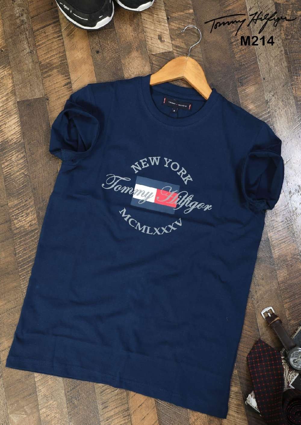 Tommy jeans Tshirt men's wear 